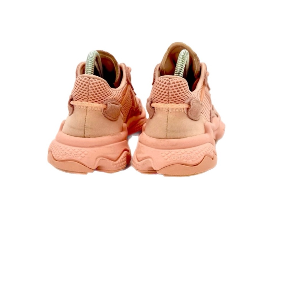 ADIDAS Ozweego Shoes Women's Vapor‎ Pink Hq6682 Size 7 US
Barely Used like new - Picture 8 of 15